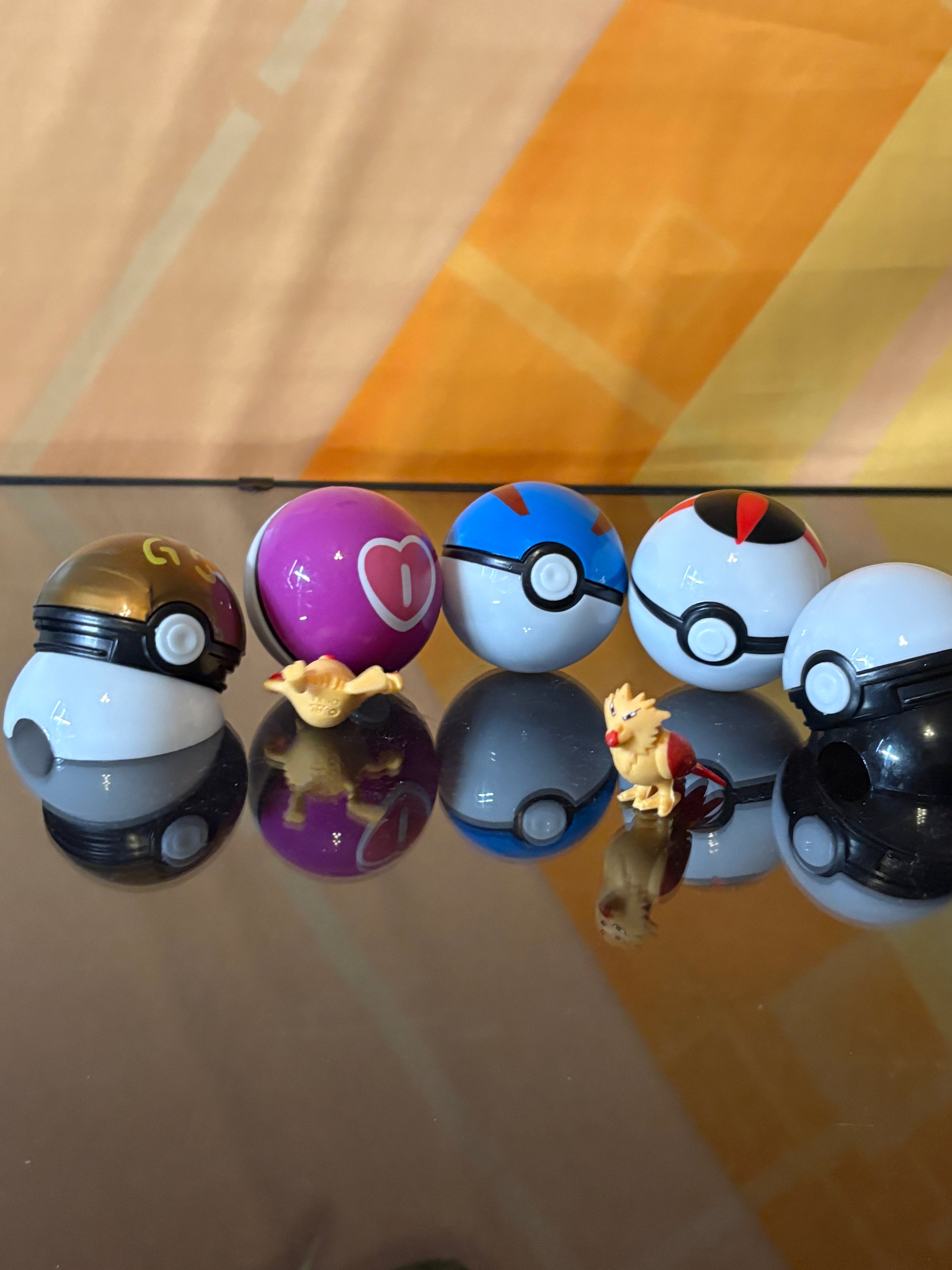 2” Poké Ball-Style Mystery Capsule with Mini Character Figure – Random Selection